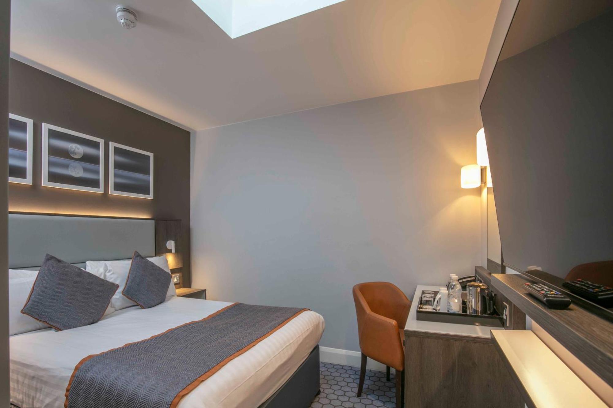 Best Western Plus Vauxhall Hotel Londra Esterno foto
