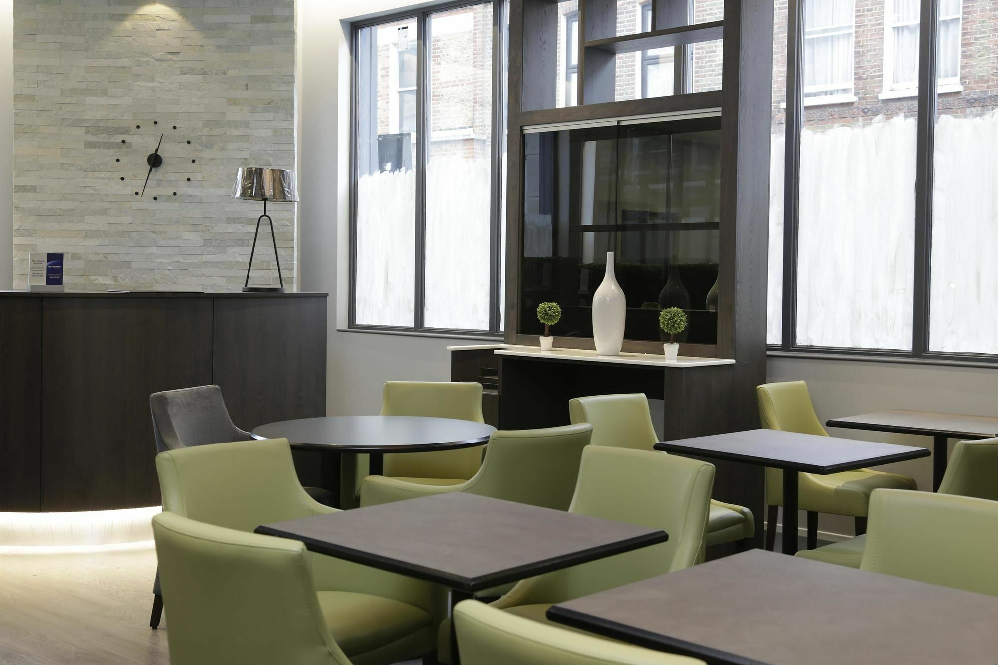 Best Western Plus Vauxhall Hotel Londra Esterno foto
